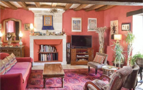Stunning Home In Preuilly Sur Claise With Kitchen